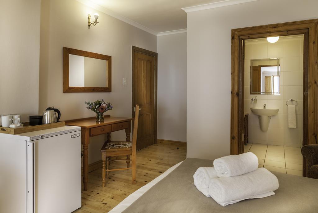 Avenues Guest House ステレンボッシュ エクステリア 写真